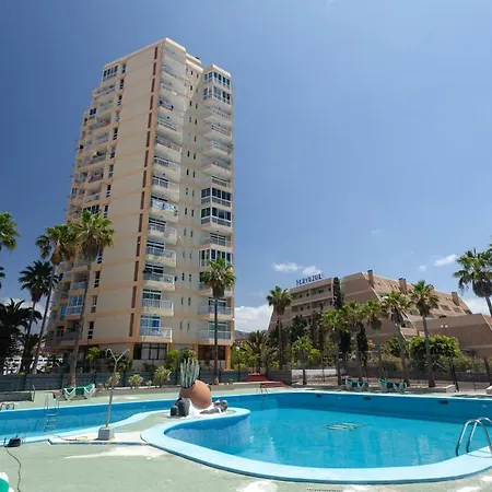 Апартаменты Apartamento Yomely Towers *